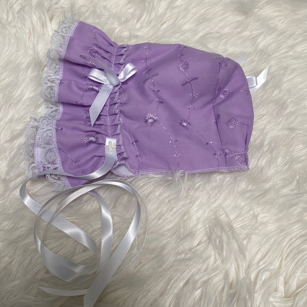 Baby bonnet 6-9 months used